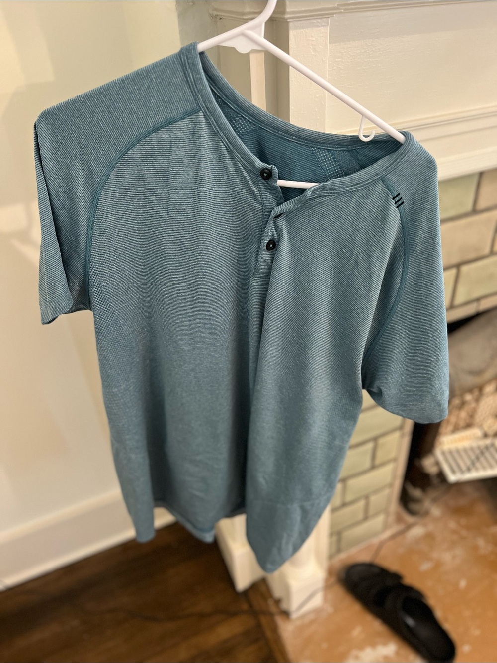 Lululemon Henley T XL